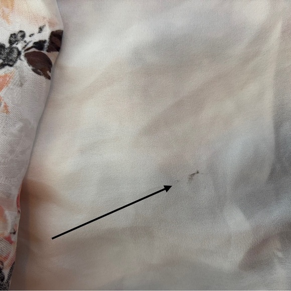 Torrid Blush Black & White Floral Sleeveless Blouse Adjustable Straps Size 3X - Picture 5 of 6